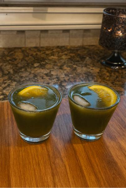 Healthier Iced Apple Cider Sangria 🍏🍊✨